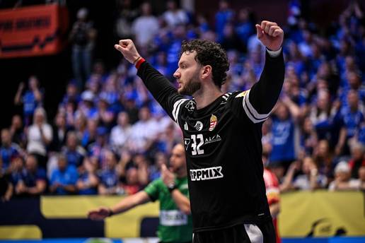 &Scaron;vedska - Ma&dstrok;arska 32-32: Hvala, susjedi! Ma&dstrok;ari izdr&zcaron;ali i Hrvatska je prva u skupini...