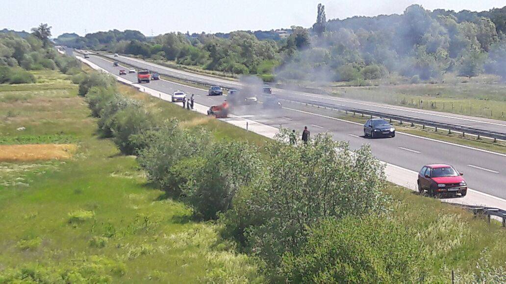 Autocesta A4: Zapalio im se auto u vožnji, nema ozlijeđenih