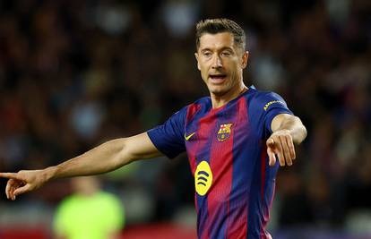 Lewandowski napušta Barcu i mijenja ga 'devetka' Bayerna?