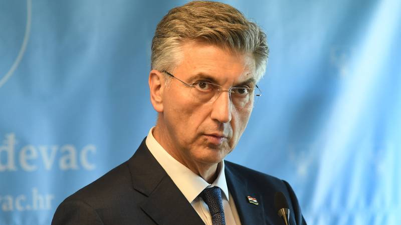 UŽIVO Plenković o Milanoviću: Milanović je izolirani mrgud, a vojska nije njegova prćija...