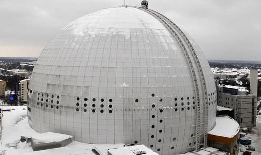 Na Ericsson Globe Arenu postavili staklene gondole 