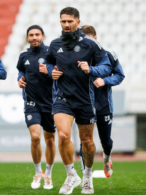 Hajdukovci su počeli pripreme po potopu. Pogledajte kadrove