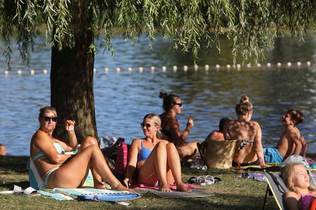 Karlovac: Osvjezenje na rijeci Korani