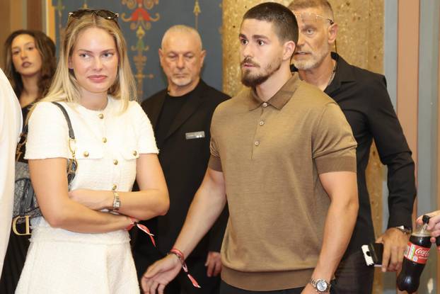 Split: Kćer Slavena Bilića, Alani u društvu Njegoša Šolaka na proslavi 30. godina Sportskih igara mladih 