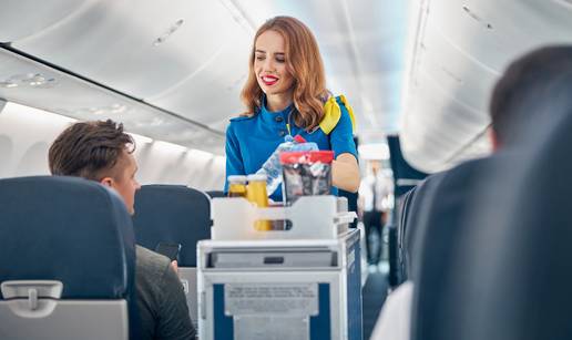 Stjuardese otkrivaju: Ovih 10 pi&cacute;a izbjegavajte piti u avionu