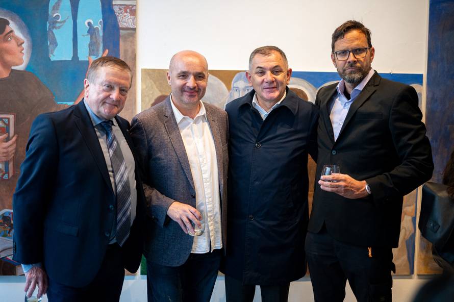 Zagreb: Otvorenje izložbe Tomislava Buntaka na kojoj predstavlja oltarni poliptih izrađen za crkvu sv. Antuna Padovanskog