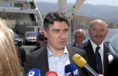 Milanović: Sve ministre šaljem na 10 dana godišnjeg odmora