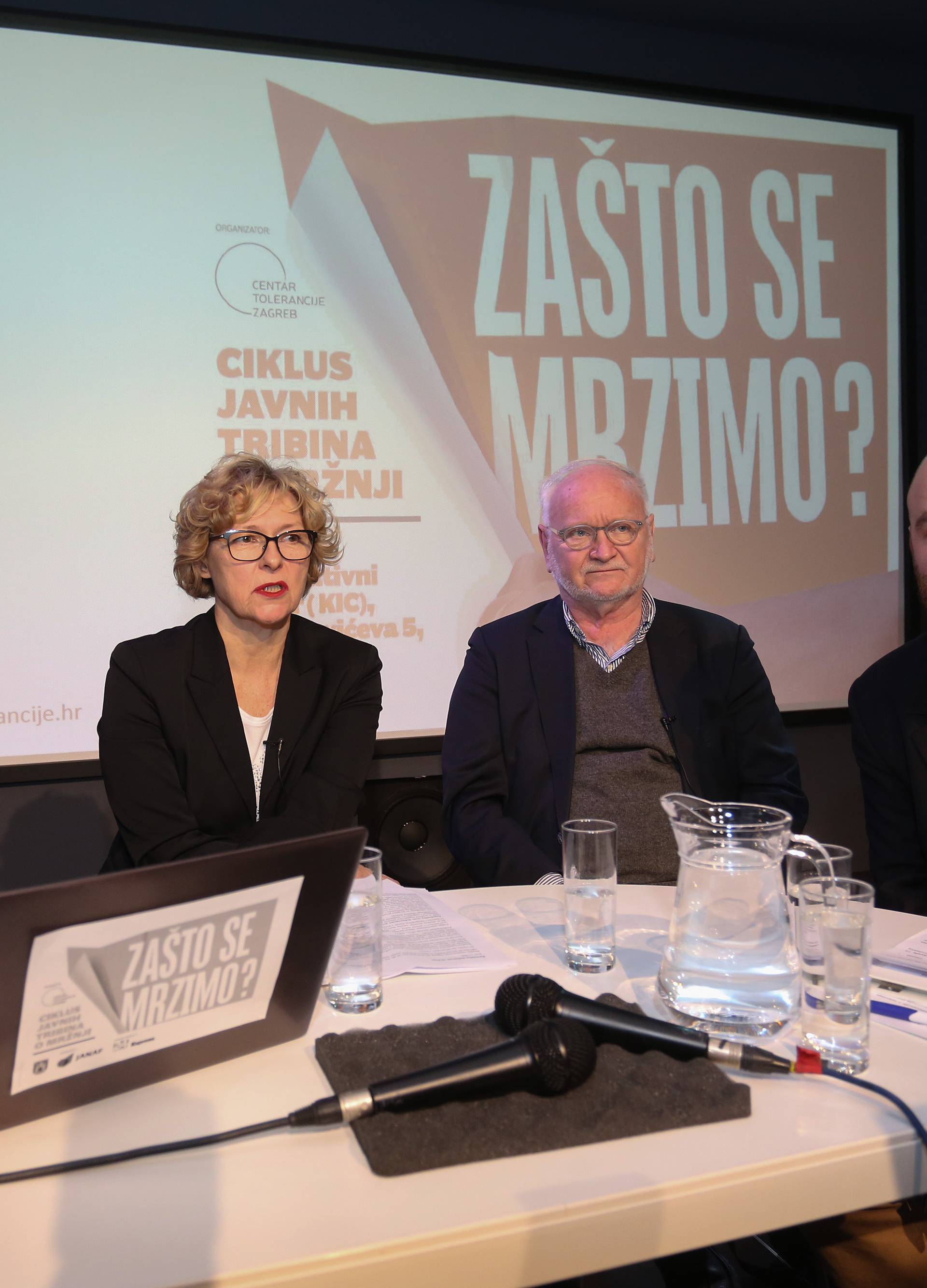 Zagreb: OdrÅ¾ana tribina "ZaÅ¡to se mrzimo?"