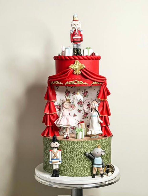 FOTO Maja Šuput proslavila je 46. rođendan - pogledajte tortu koja je bila hit večeri