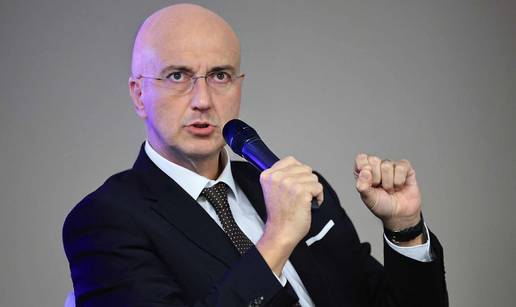 FOTO Obrijali smo &scaron;efove dr&zcaron;ava na 'nulu'. Plenkovi&cacute;, Milanovi&cacute;, Vu&ccaron;i&cacute; i Putin, tko je va&scaron; favorit?