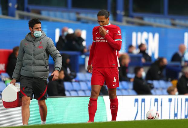 Premier League - Everton v Liverpool