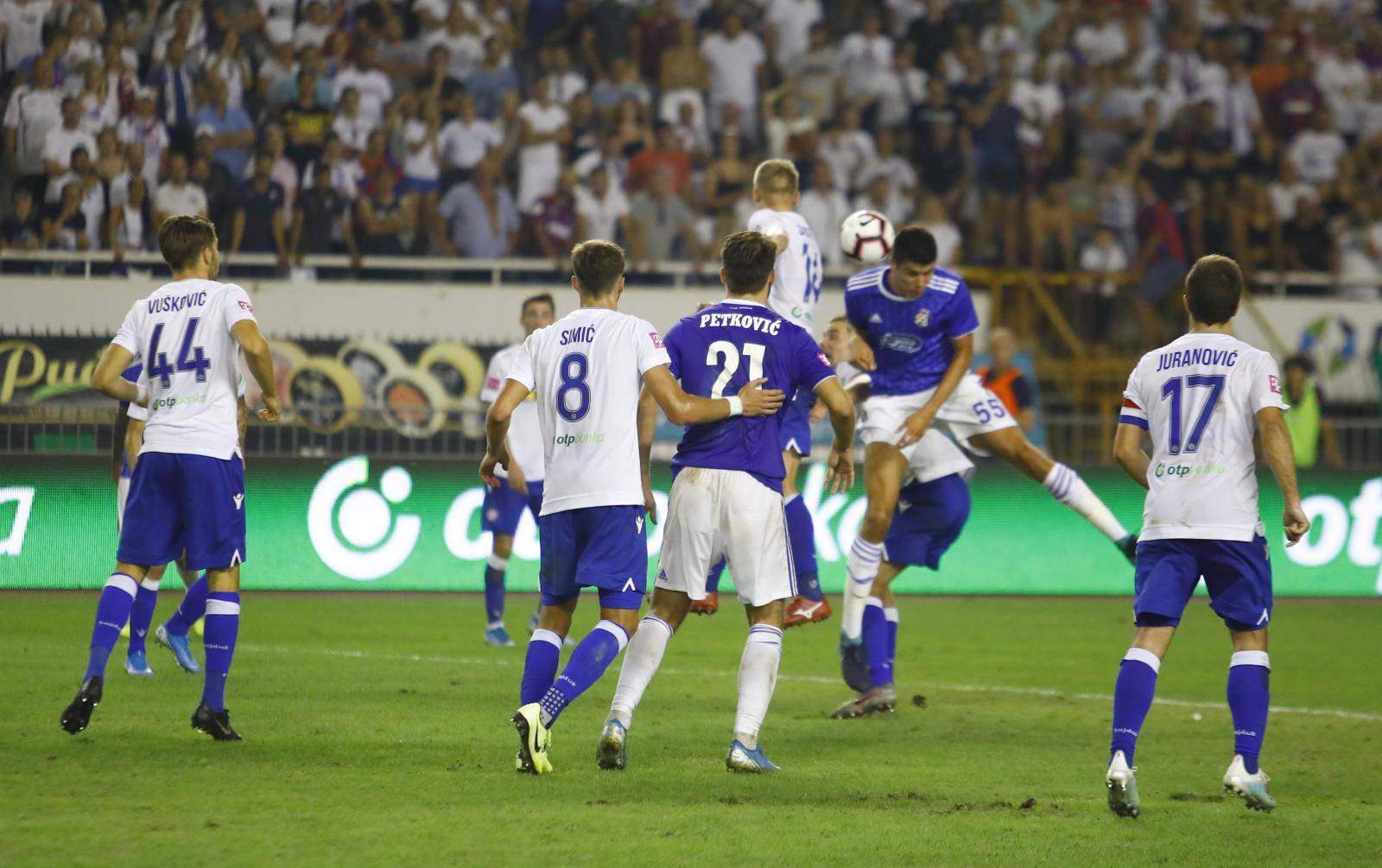 Split: HNK Hajduk i GNK Dinamo u okršaju 7. kola Prve HNL na Poljudu