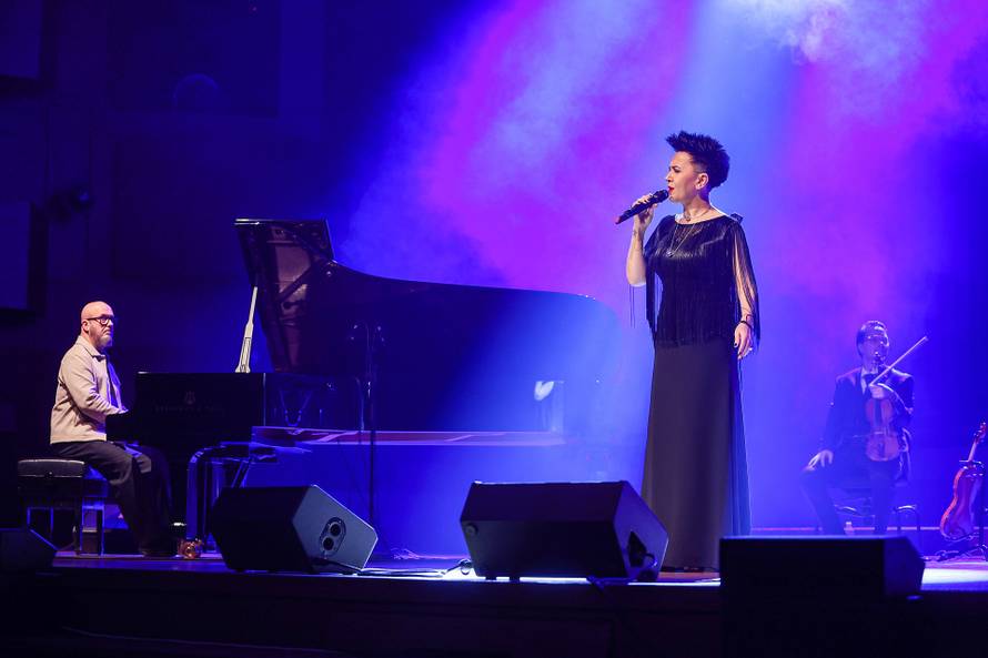 Koncert Amire Medunjanin u Lisinskom