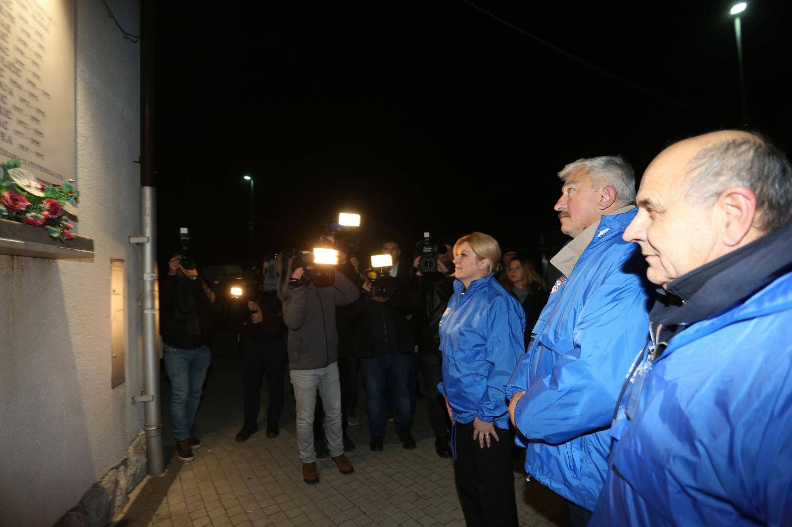 Kolinda krenula u kampanju u Dražicama pa otišla u pekaru