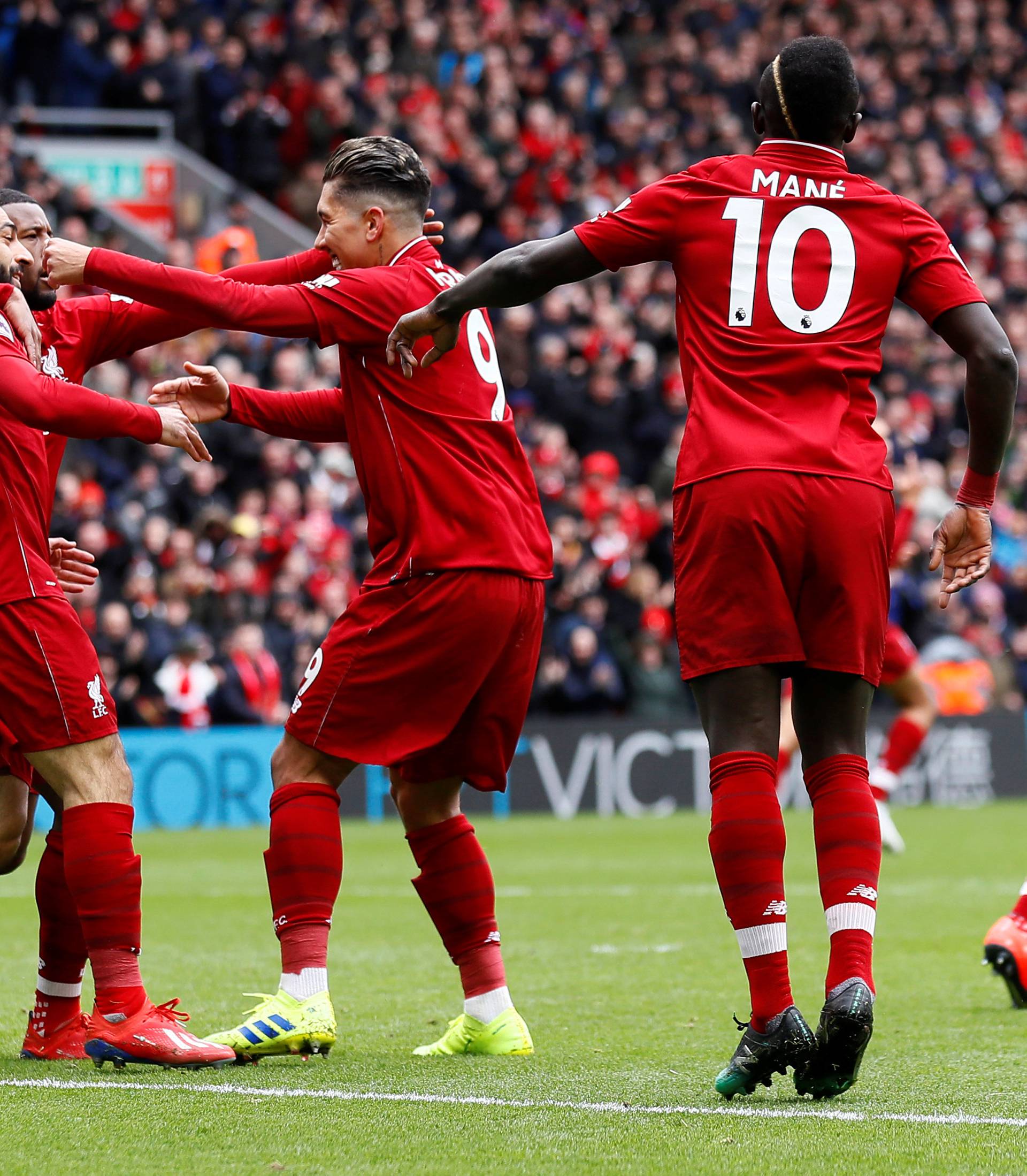 Premier League - Liverpool v Burnley