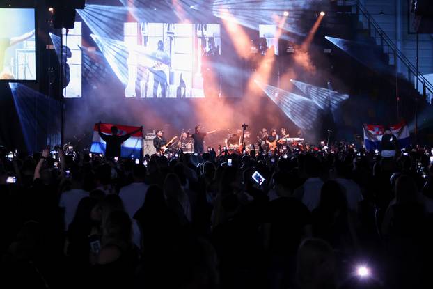 Frankfurt: Hrvatska noć u Suwag Energie Areni