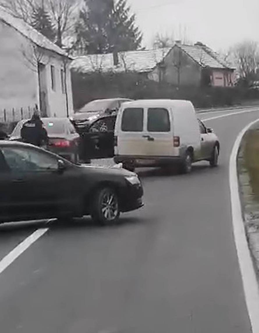 Policija već danima lovi vozača u okolici Bjelovara koji nema ruku, a na drugoj tek dva prsta