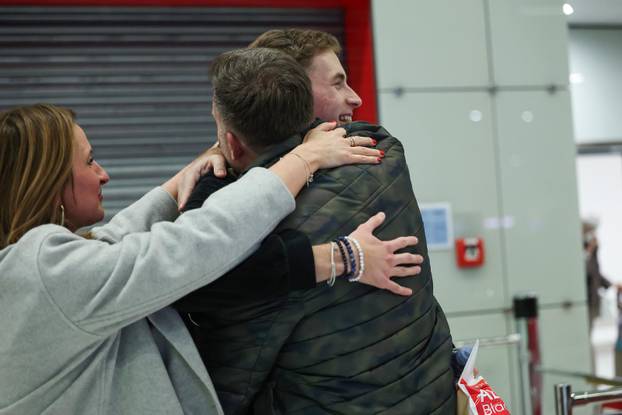 Hrvatski državljani iz Ujedinjenih Arapskih Emiratima sletli su u zracnu luku u Zagrebu 