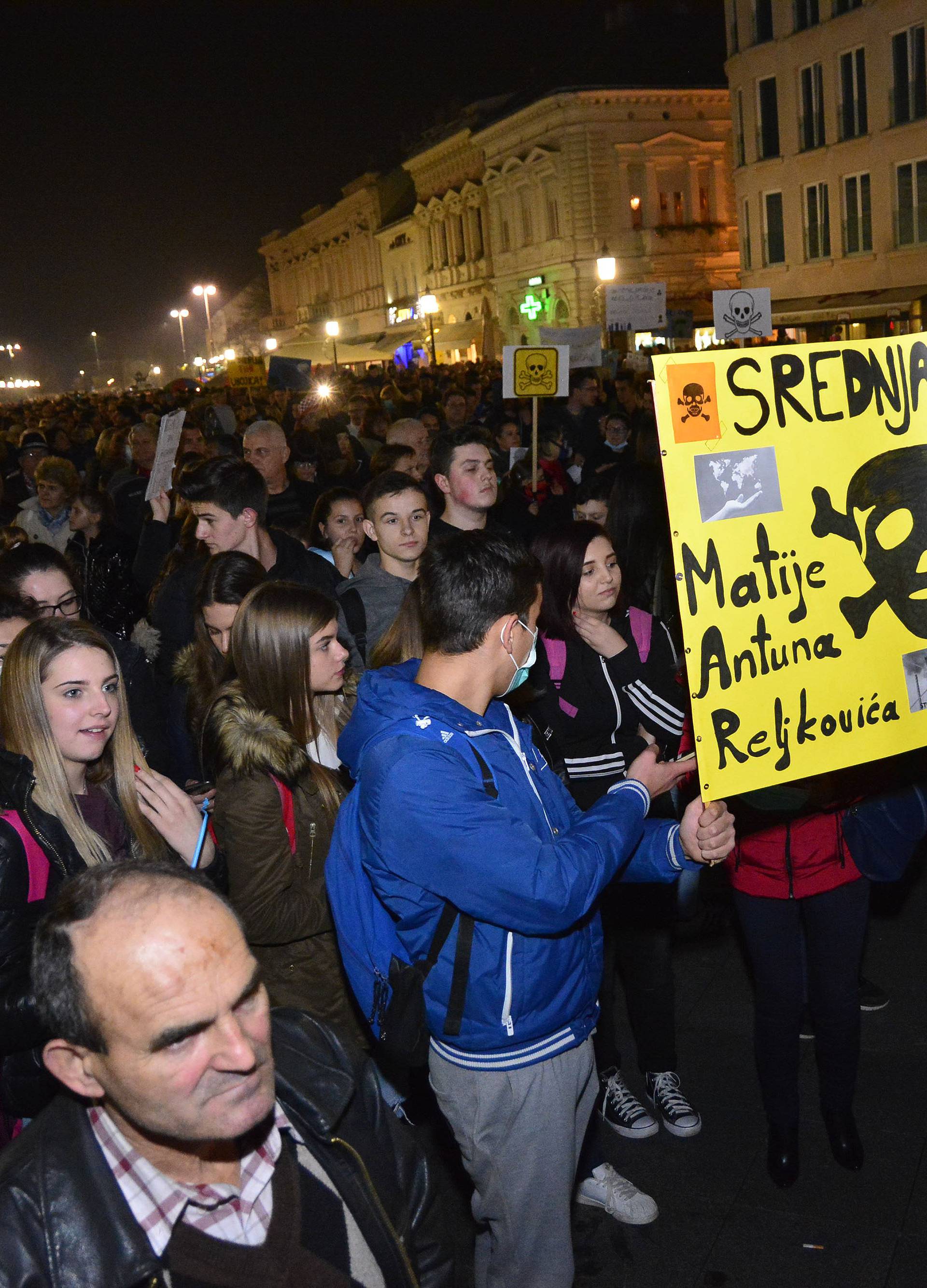 'Ako Vlada ne dođe u Sl. Brod, blokirat ćemo granični prijelaz'