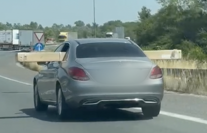 VIDEO Bizarne scene na A1: 'Sve sam vidio, ali ovo je opasno. Pa kutija strši s obe strane auta!'