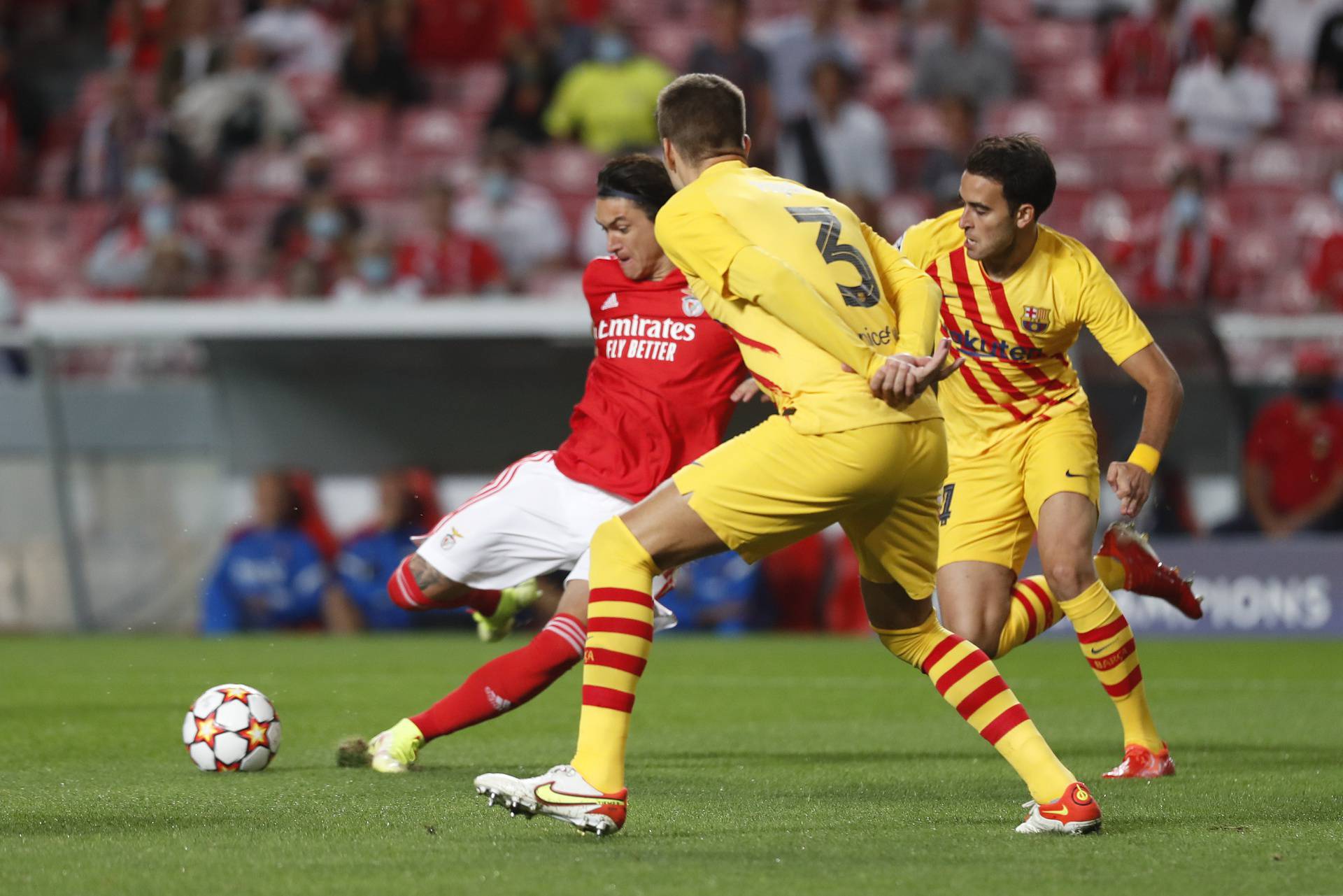 Champions League - Group E - Benfica v FC Barcelona