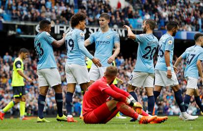 City bez milosti: Agüero zabio hat-trick, razbili Huddersfield