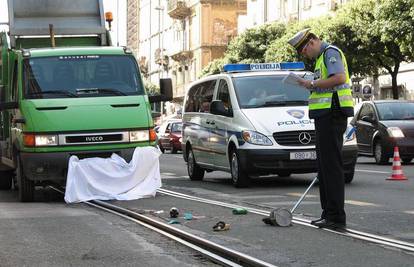 Rijeka: Kamionom Čistoće pregazio i usmrtio ženu 