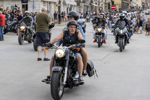 Defile kroz Pulu na najvećem susretu Croatia Bike Week