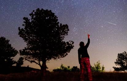Suze Sv. Lovre: Večeras gledajte kišu meteora i zaželite si želju