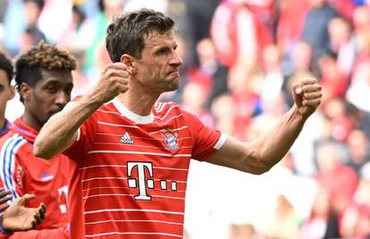 Bayern iskoristio kiks Borussije i opet zasjeo na vrh Bundeslige