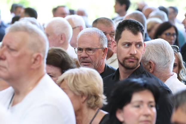 Zagreb: Posljednji ispraćaj Julienne Eden Bušić