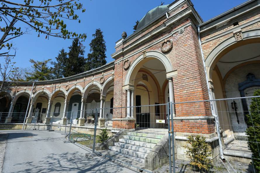 Mirogoj devastiran: U potresu oštećeno čak 6000 grobova...