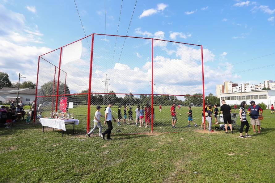 Zagreb: U Sloboštini otvoren prvi teren za mini bejzbol u Hrvatskoj