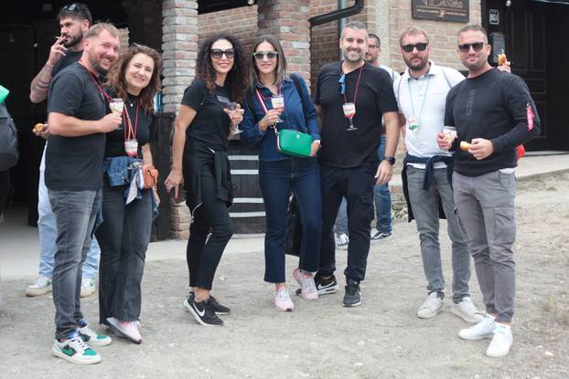 Zmajevac:  Vinski Bor maraton