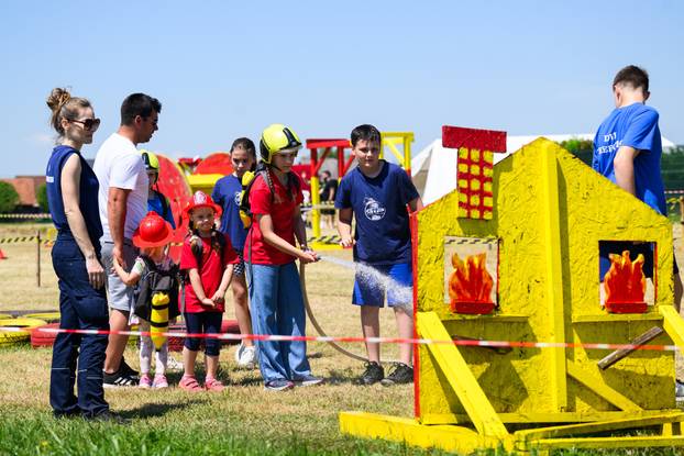 24sata Festival igračaka u Ivanić gradu 