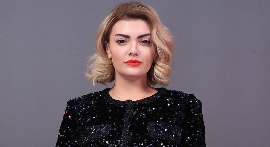 Pratitelj Elle Dvornik 'opleo' po njoj: 'Besposličarka s 0 radnog staža!' Ona mu je odgovorila...