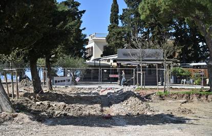 Kandidatkinja HDZ-a: Makarska ostala bez koncesija na plaži, ovog ljeta nema aqua parka!