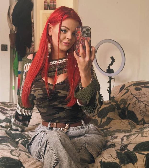 FOTO Vatrena Rebecca otkriva kako je kupila kuću bez kredita: Mjesečno zaradim 86.000 eura