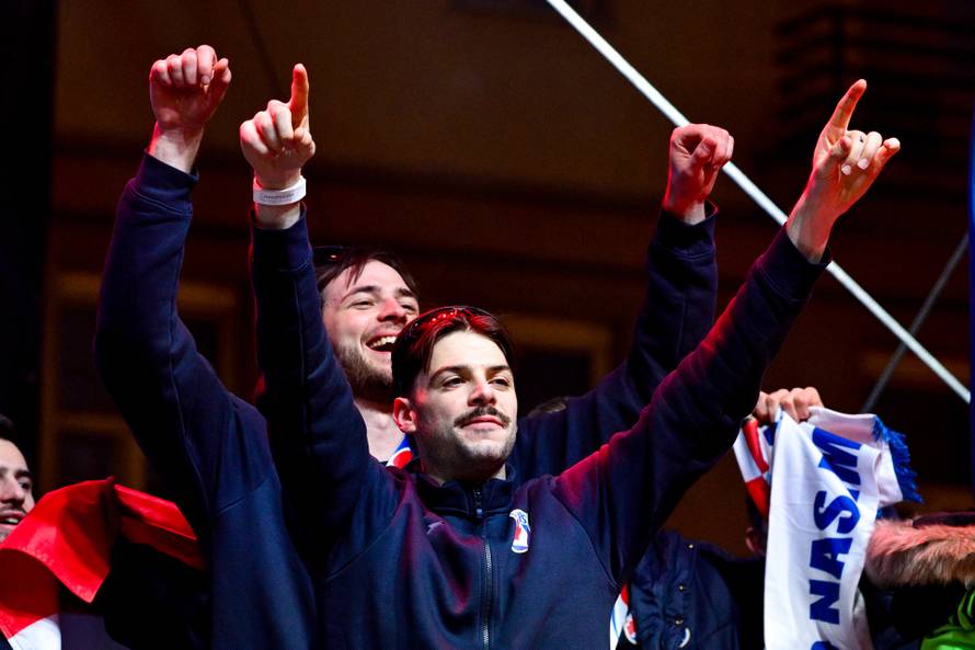 Zagreb: Marko Perković Thompson nastupio na svečanom dočeku hrvatske rukometne reprezentacije