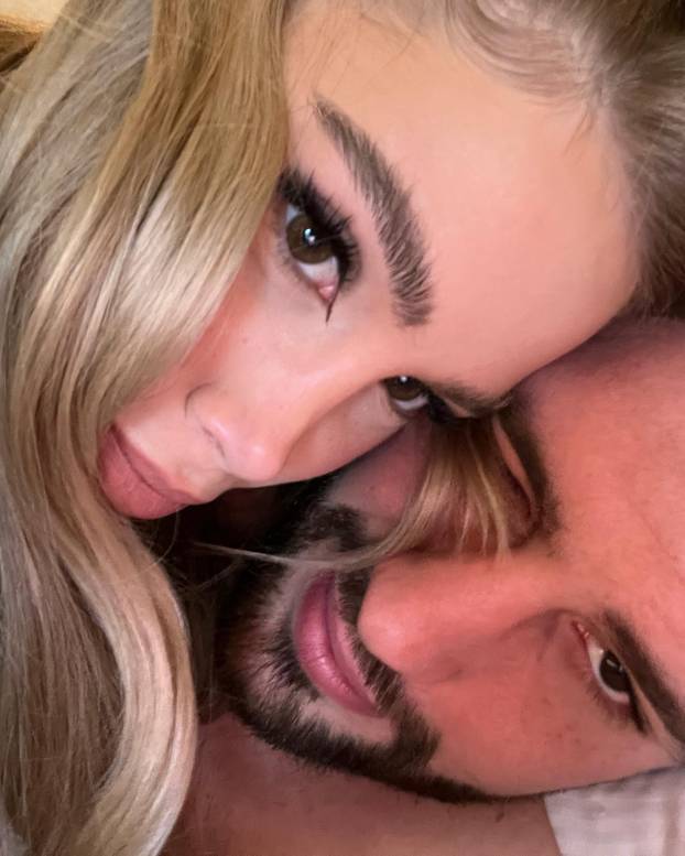 FOTO Plazibat u tajnosti stao pred oltar s lijepom Martinom: Sve su skrivali od javnosti