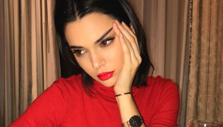 Nesigurna Kendall Jenner misli da su sve sestre ljepše od nje