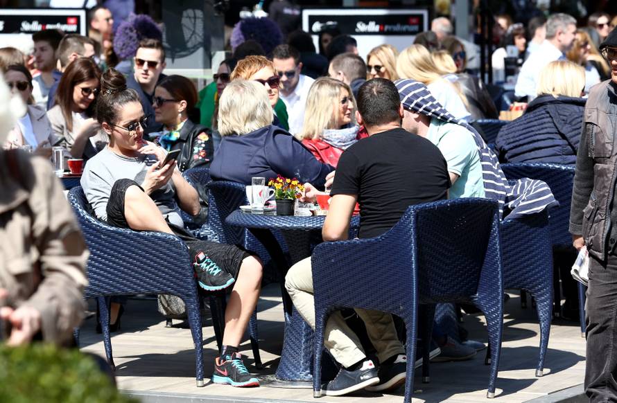 Ispijanje kave kod nas nije znak življenja nego preživljavanja