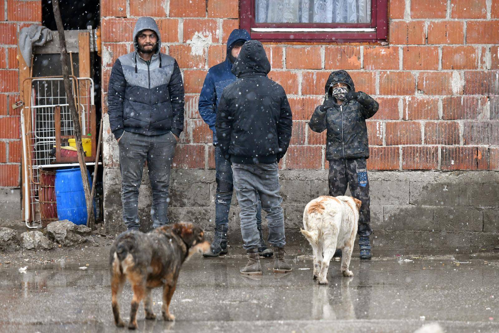 Poruka iz najvećeg romskog naselja u Hrvatskoj: "Bojimo se, mi ćemo se sigurno svi cijepiti"