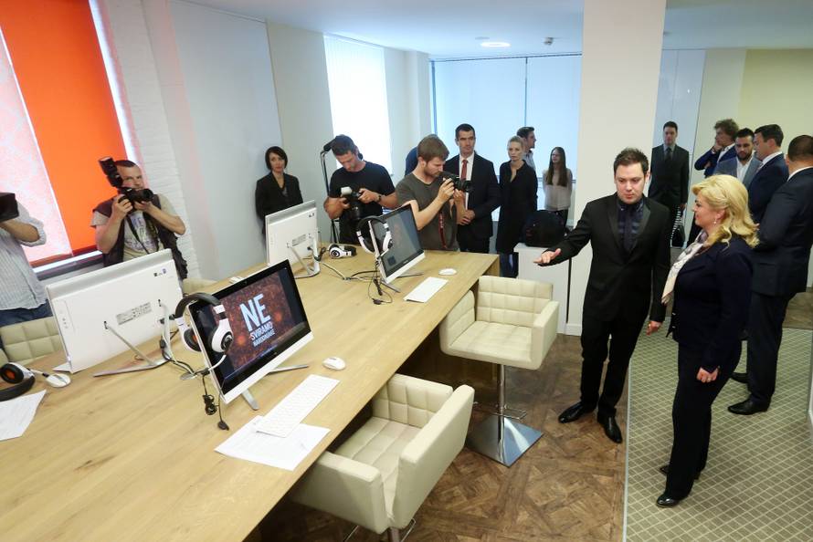 Kolinda otkrila: Djeca su me naučila Thompsonove pjesme