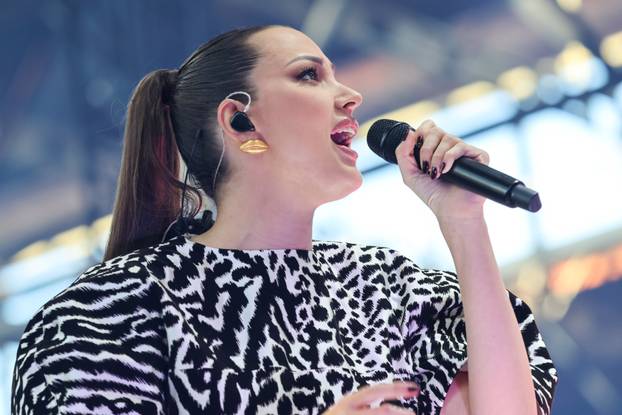 Zagreb: Popodnevni doček uz Aleksandru Prijović