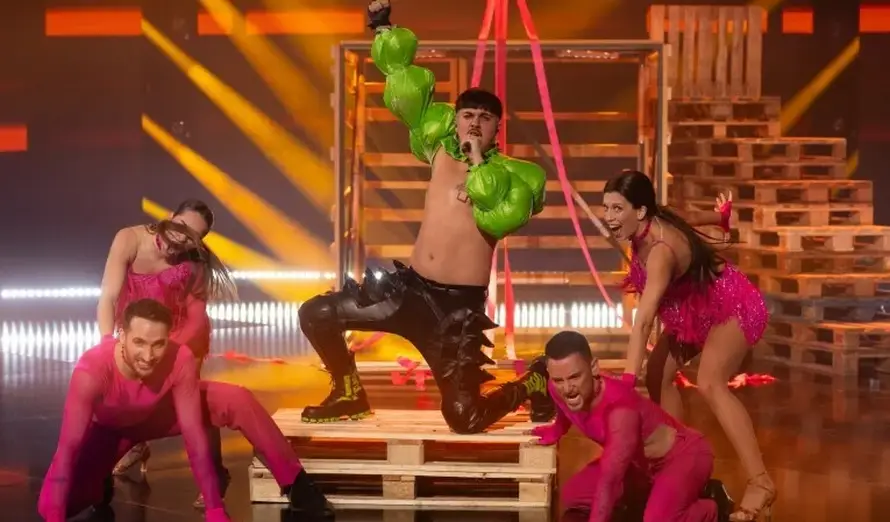 Faris Pinjo na pozornicu izašao kao Finac Käärijä: 'Uhvatila me neka jeza na početku nastupa'