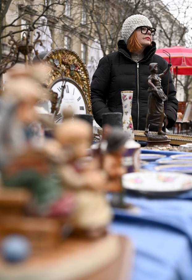 Zagreb: Sajam antikviteta na Britancu