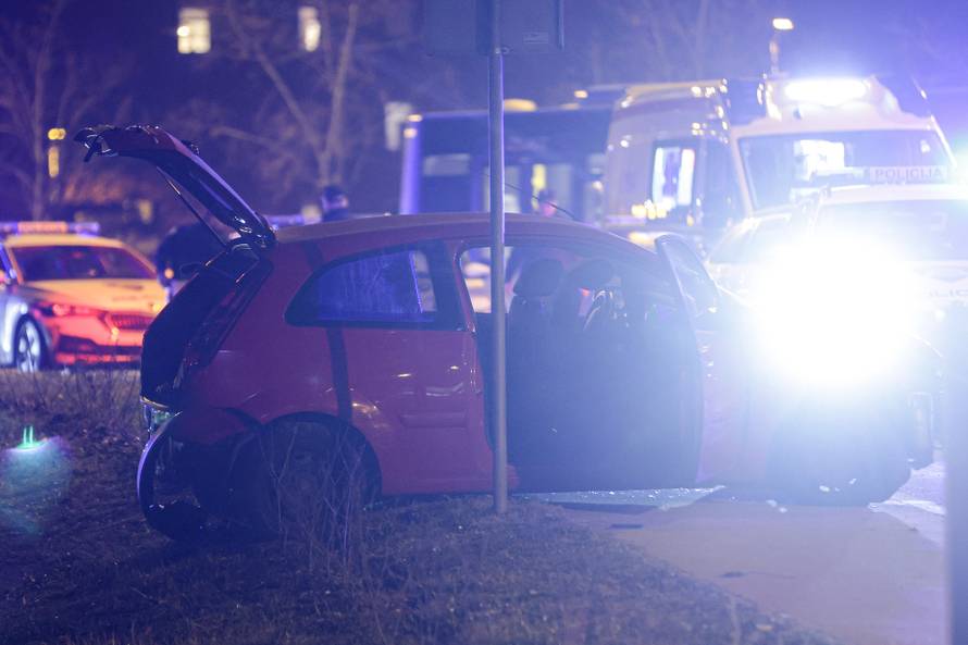 Zagreb: Velika policijska potjera završila sudarom