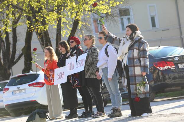 Tiha misa Arijane Lekić Fridrih i Inicijative Feministika u Karlovcu