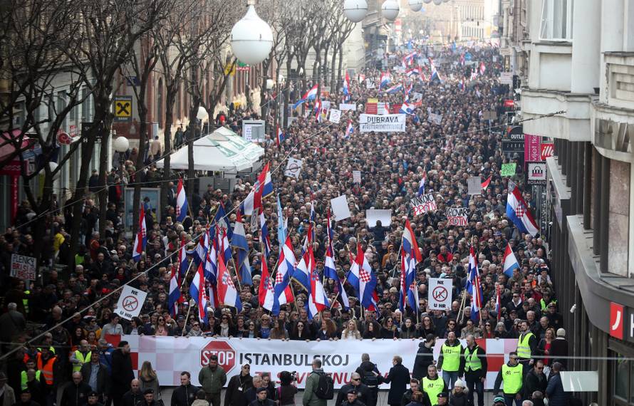 Novi prosvjed: 'Plenki ne sluša što narod misli o Istanbulskoj'